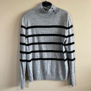 Banana Republic 100% Merino Wool size small